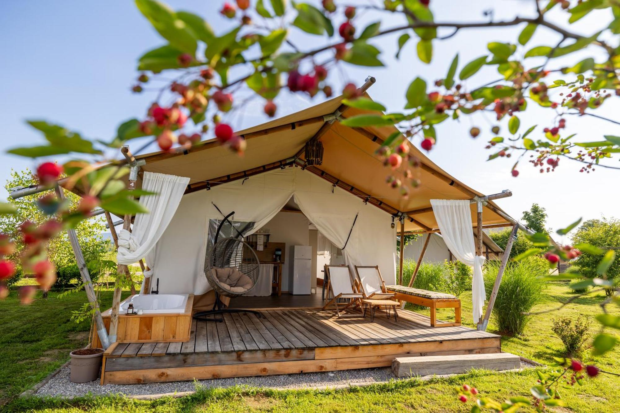 Glamping Kolpa Resort Gradac Εξωτερικό φωτογραφία