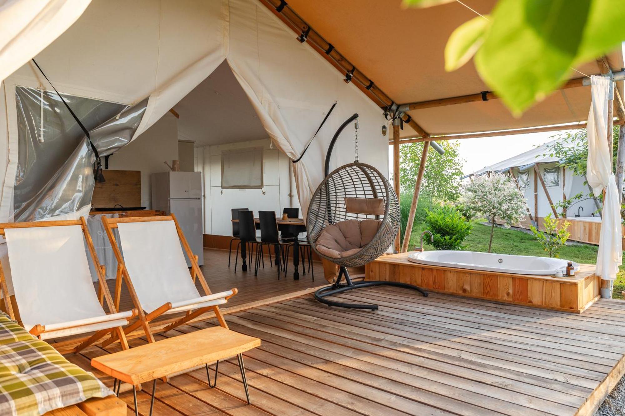 Glamping Kolpa Resort Gradac Εξωτερικό φωτογραφία