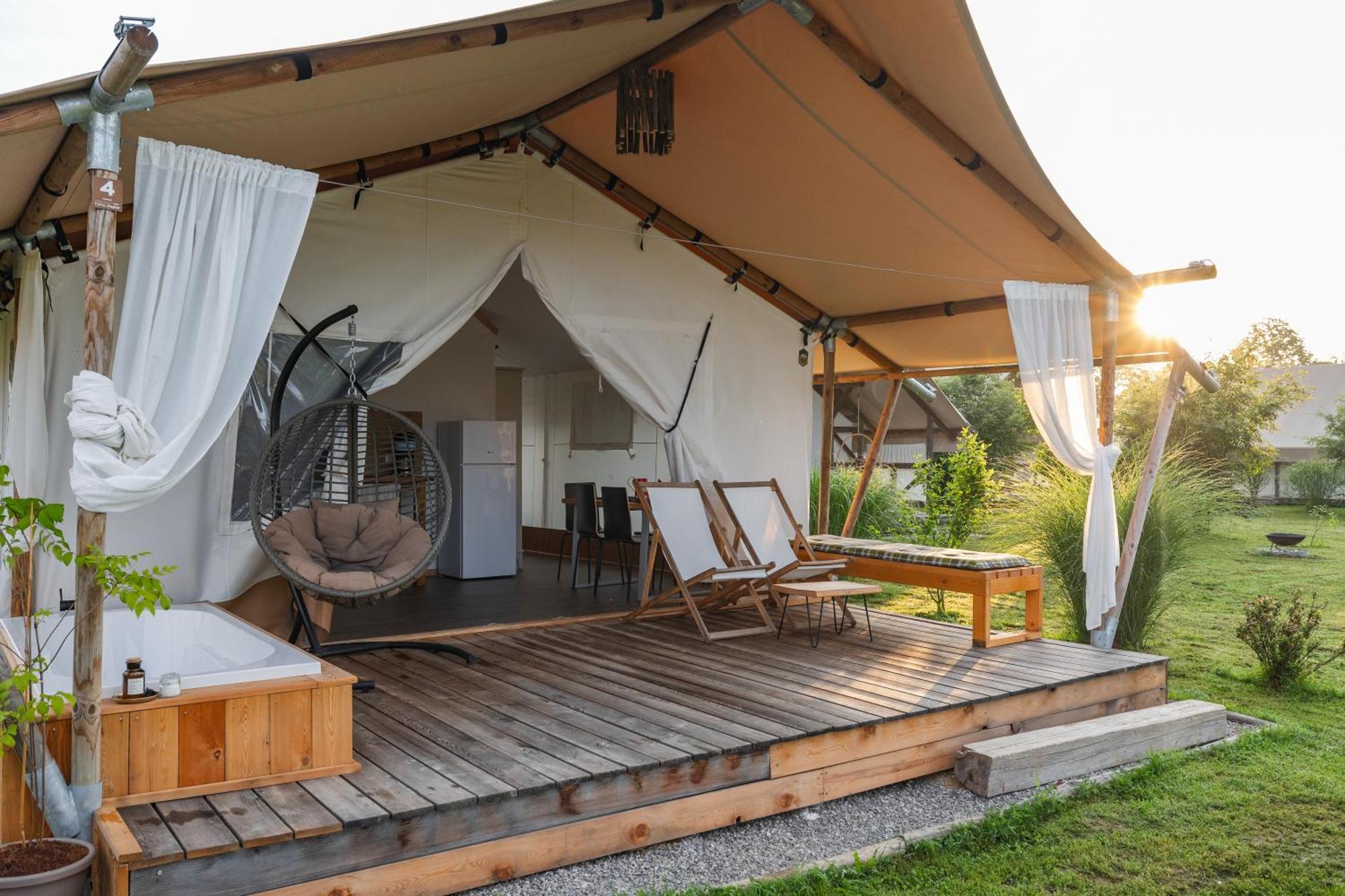 Glamping Kolpa Resort Gradac Εξωτερικό φωτογραφία