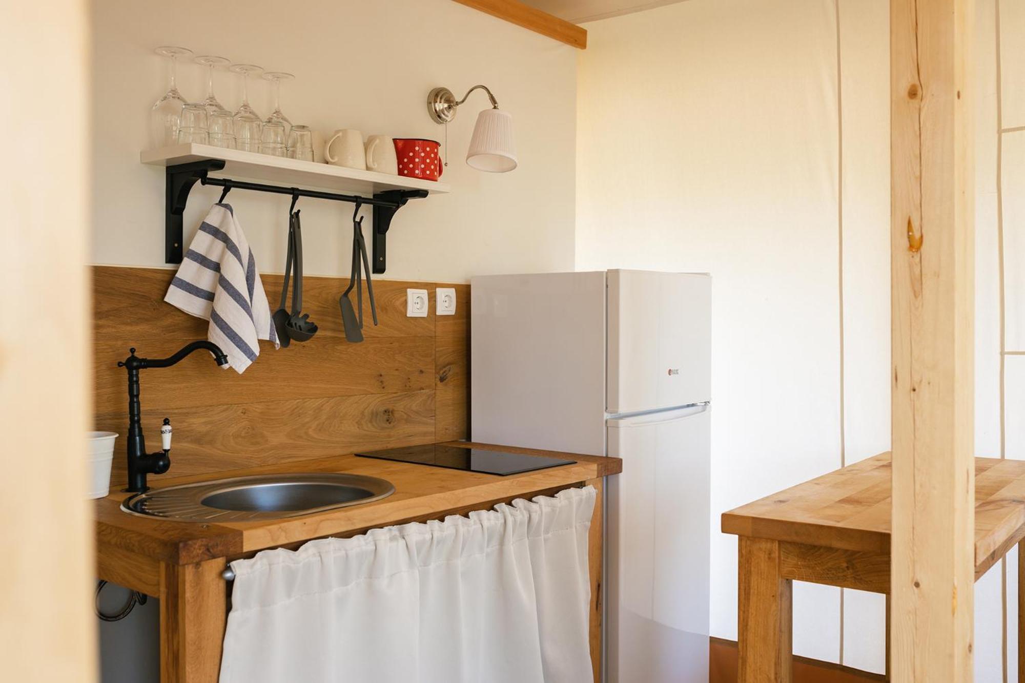 Glamping Kolpa Resort Gradac Εξωτερικό φωτογραφία